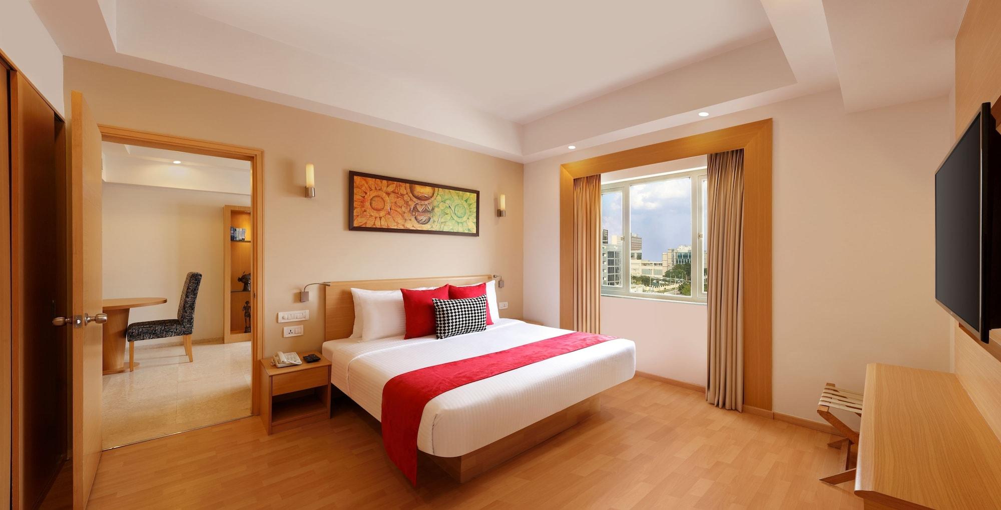 Lemon Tree Hotel, Gachibowli, Hyderabad Exterior foto