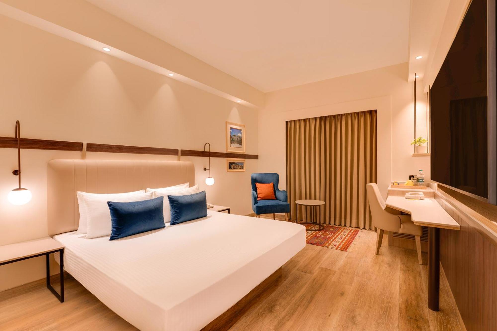 Lemon Tree Hotel, Gachibowli, Hyderabad Exterior foto