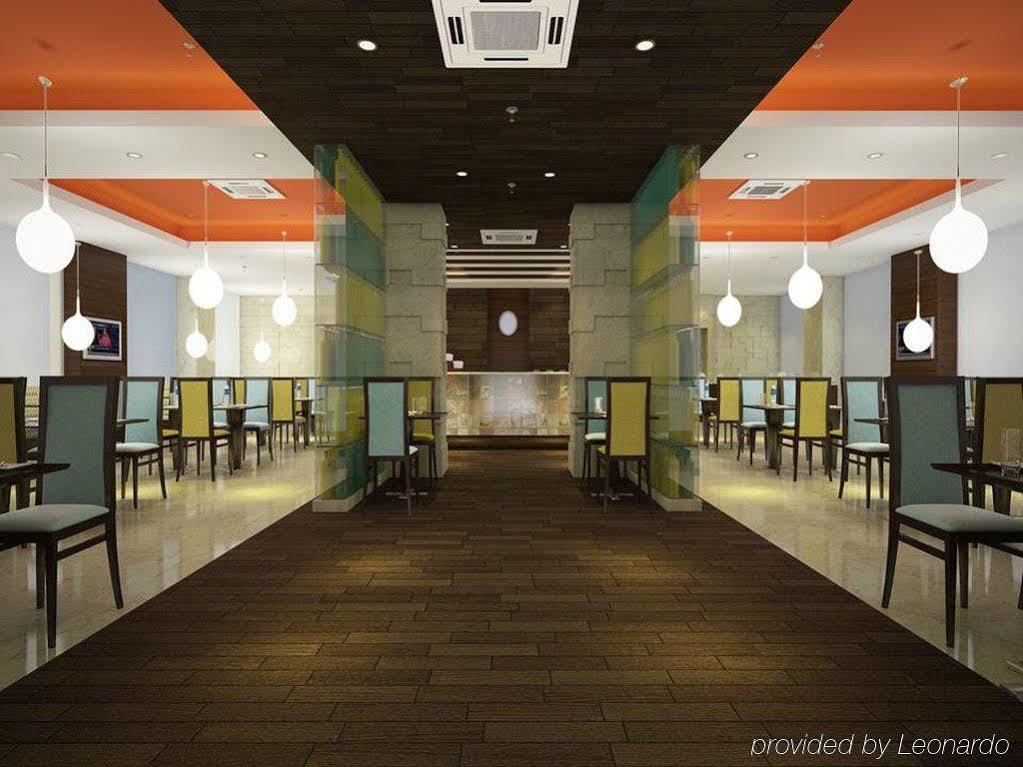 Lemon Tree Hotel, Gachibowli, Hyderabad Exterior foto